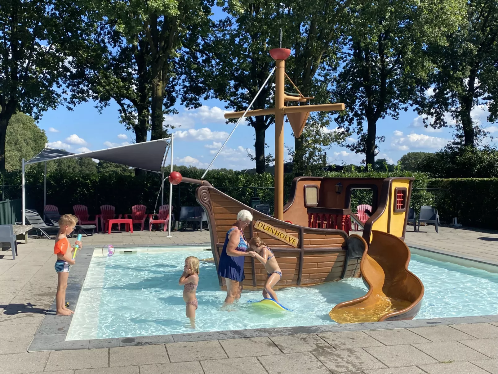 Recreatiepark Duinhoeve - Zwembad
